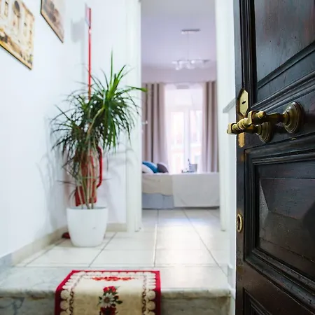Apartment Cavour Guest