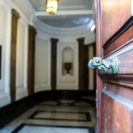 Cavour Guest * Rome